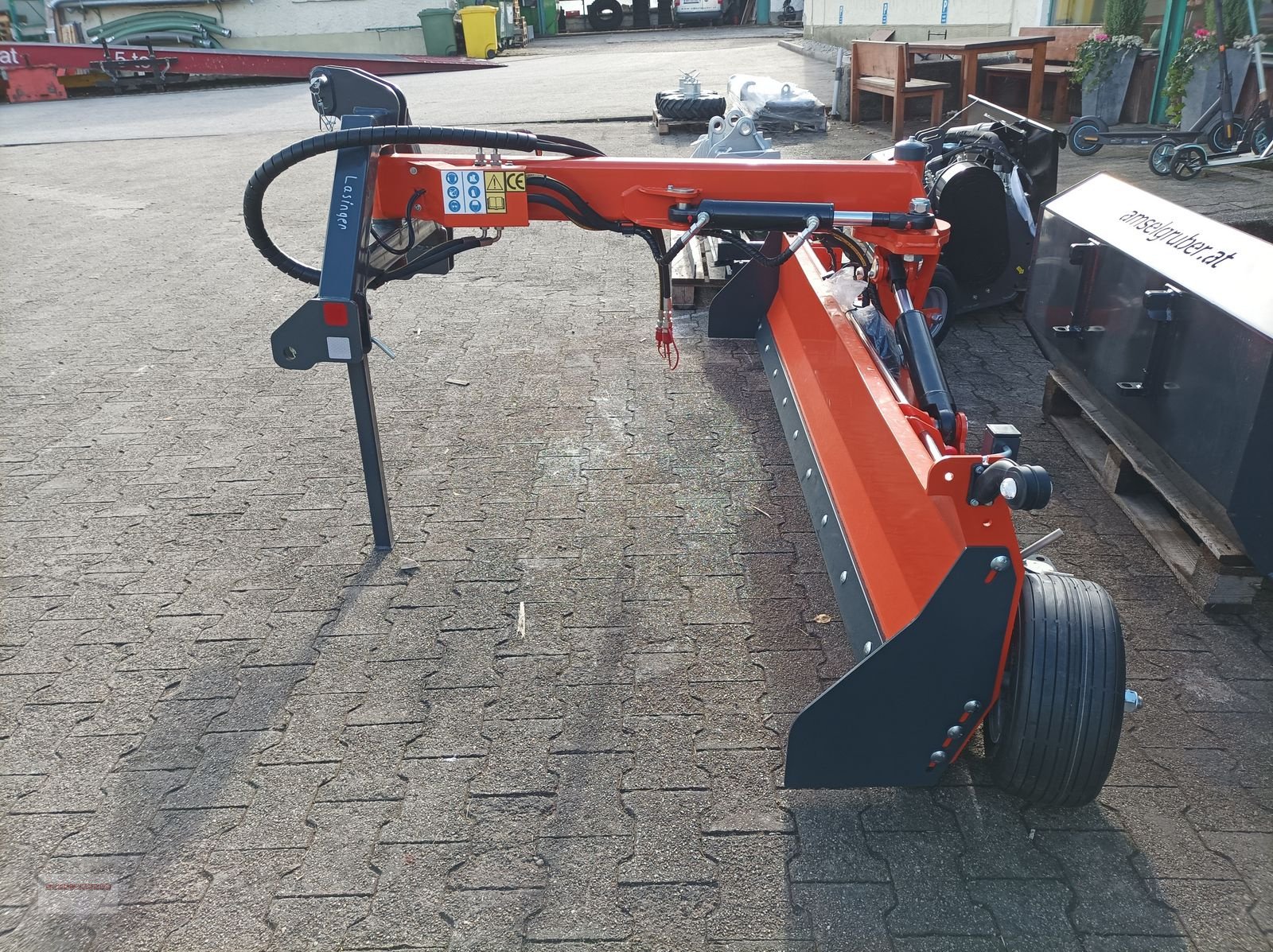 Schneeräumschild от тип Sonstige Dominator Graderschild  X2500, Gebrauchtmaschine в Tarsdorf (Снимка 1)