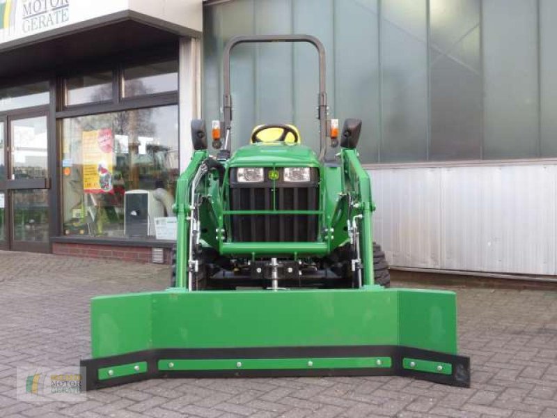 Schneeräumschild des Typs Sonstige FRONTSCHILD GRÜN, Neumaschine in Cloppenburg (Bild 1)