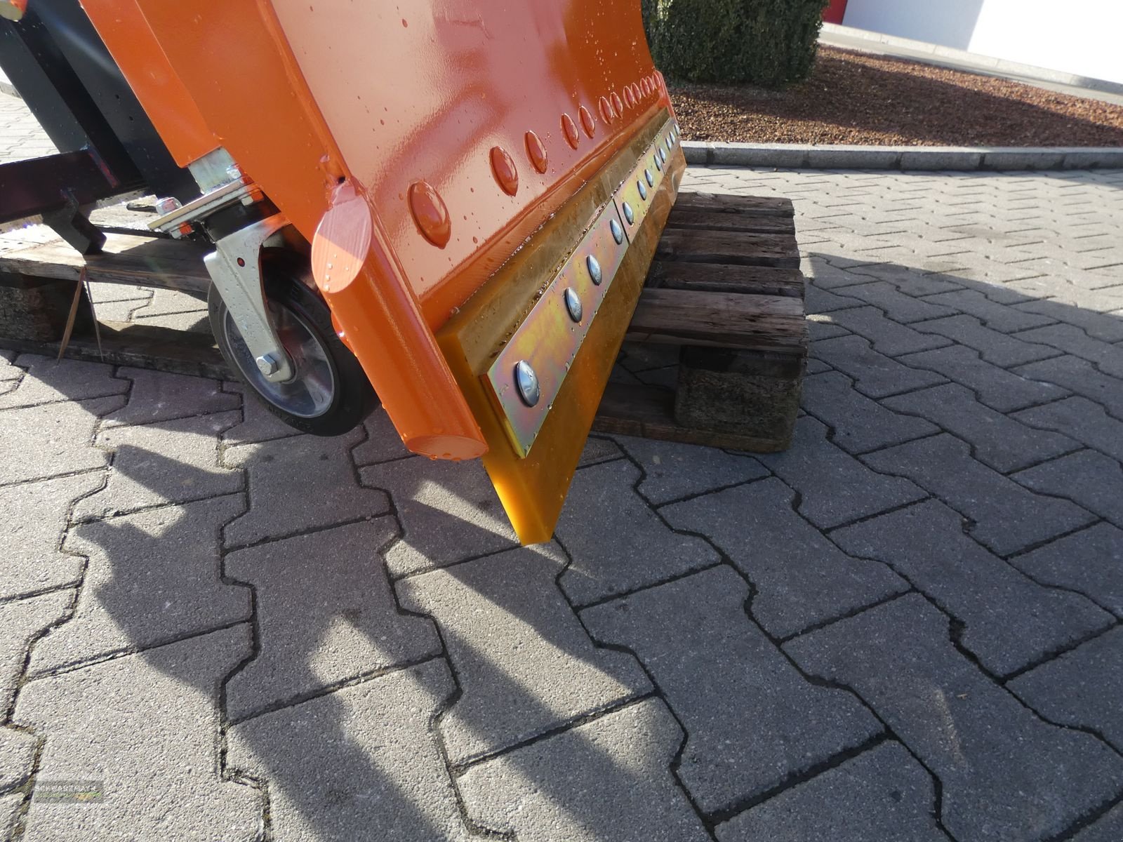 Schneeräumschild des Typs Sonstige Giant Schneeschild 1500mm, Neumaschine in Aurolzmünster (Bild 9)