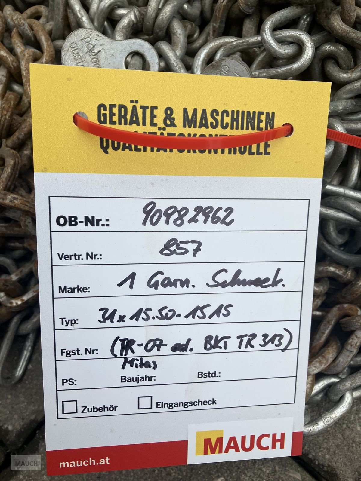 Schneeräumschild des Typs Sonstige Pewag Schneeketten  31X15.50-15AS, Gebrauchtmaschine in Burgkirchen (Bild 2)