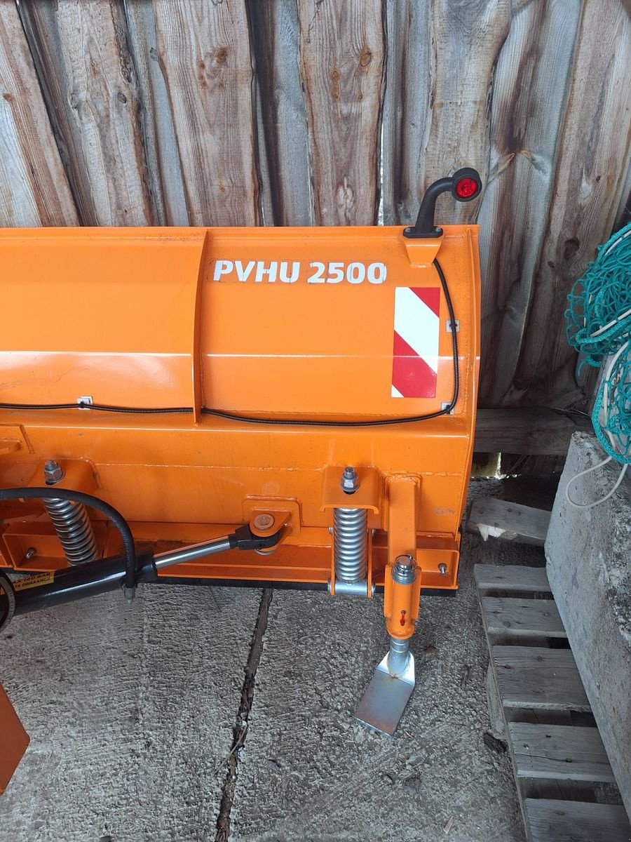 Schneeräumschild des Typs Sonstige PVHU 250cm, Gebrauchtmaschine in Grünbach (Bild 3)