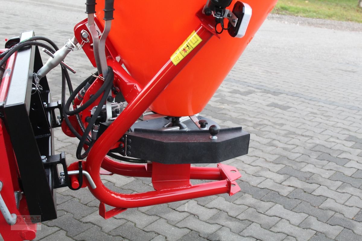 Schneeräumschild des Typs Sonstige Salz und Splitstreuer hydraulisch-200-400 Liter, Neumaschine in Eberschwang (Bild 9)