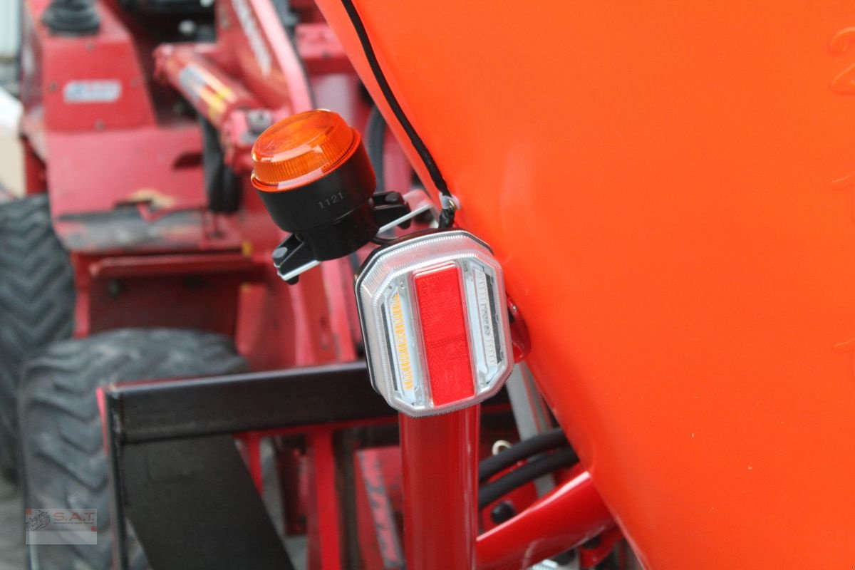 Schneeräumschild des Typs Sonstige Salz und Splitstreuer hydraulisch-200-400 Liter, Neumaschine in Eberschwang (Bild 13)