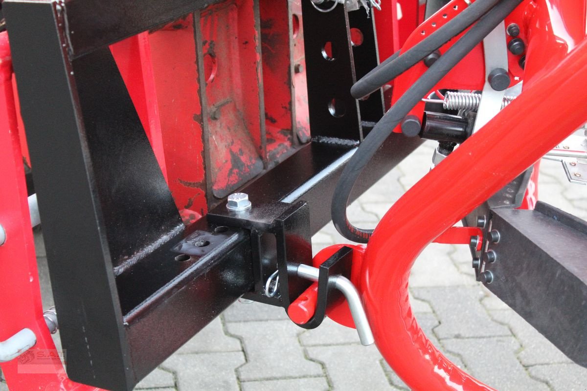 Schneeräumschild des Typs Sonstige Salz und Splitstreuer hydraulisch-200-400 Liter, Neumaschine in Eberschwang (Bild 15)