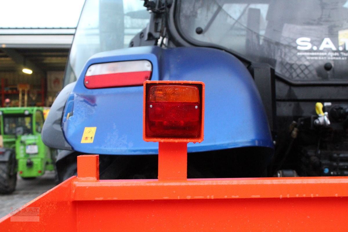 Schneeräumschild des Typs Sonstige SAT Selbstladestreuer - Salz und Splitstreuer, Neumaschine in Eberschwang (Bild 17)