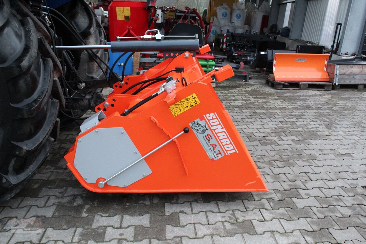 Schneeräumschild des Typs Sonstige SAT Selbstladestreuer - Salz und Splitstreuer, Neumaschine in Eberschwang (Bild 2)