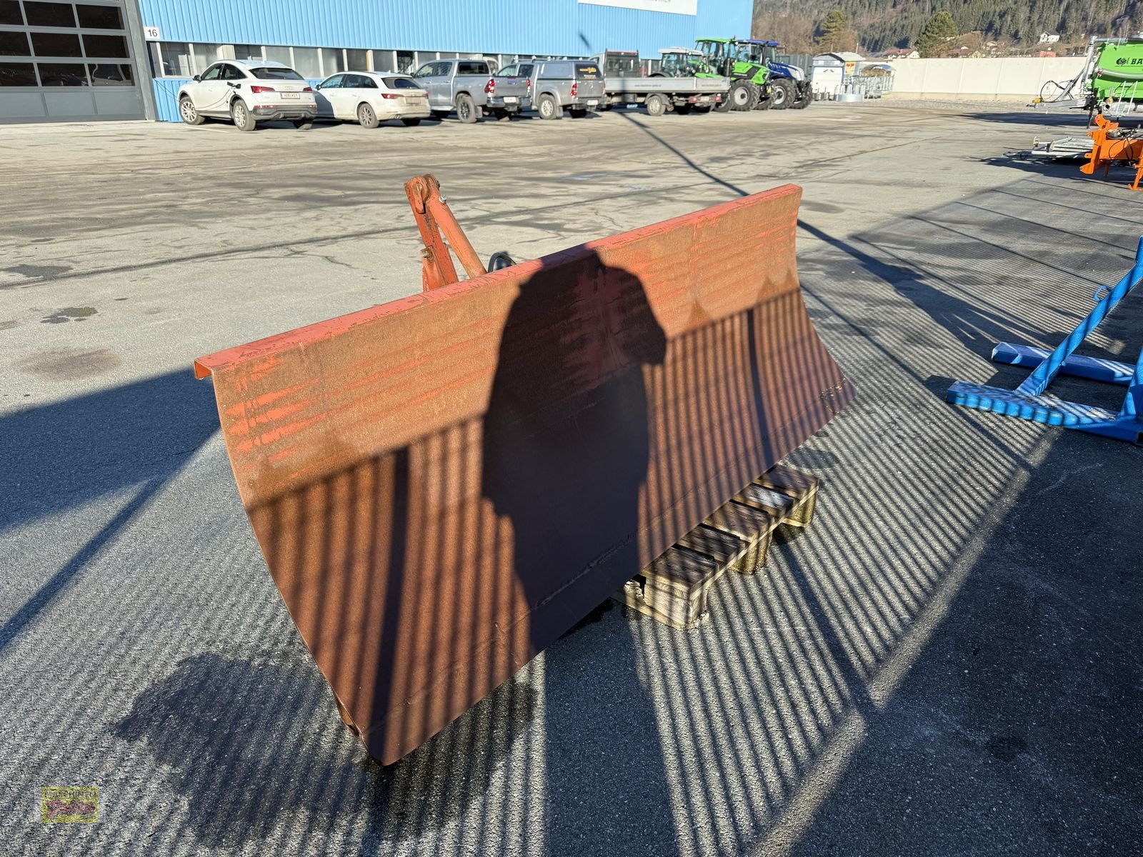 Schneeräumschild от тип Sonstige Schneepflug 240 cm, Gebrauchtmaschine в Kötschach (Снимка 8)