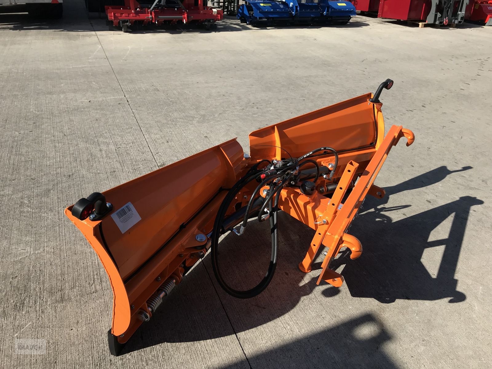 Schneeräumschild des Typs Sonstige Schneepflug Vario Mini 2m, Neumaschine in Burgkirchen (Bild 10)