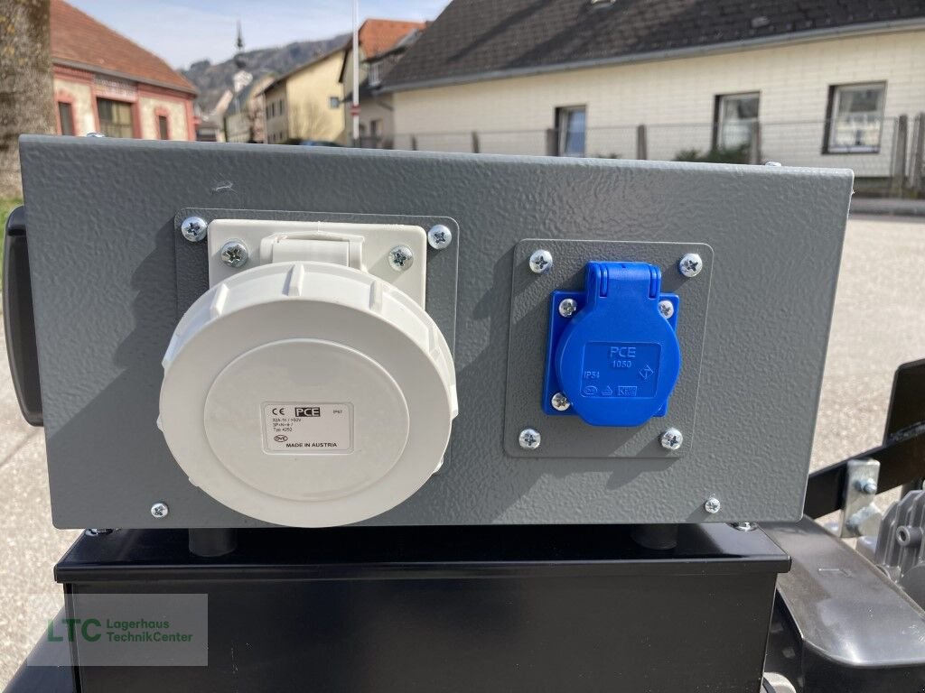 Schneeräumschild tip Sonstige Stromerzeuger, Neumaschine in Redlham (Poză 9)