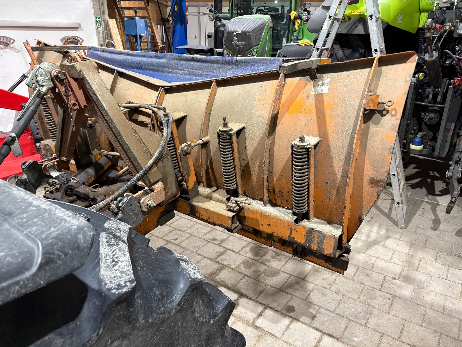 Schneeräumschild des Typs Sonstige unbekannt, Gebrauchtmaschine in Bruckberg (Bild 2)