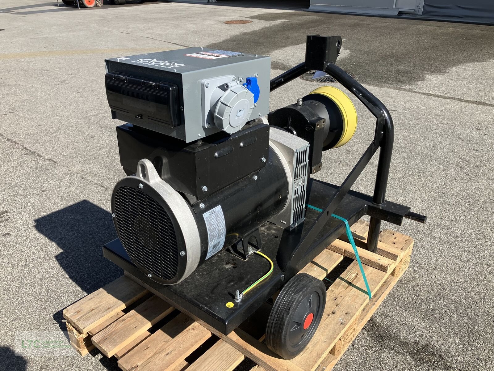 Schneeräumschild tip Sonstige ZG IP 23  30KVA Notstromaggregat, Neumaschine in Redlham (Poză 3)