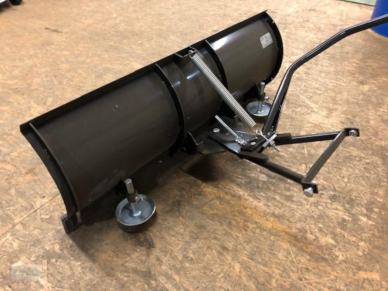 Schneeräumschild van het type Stiga Schneeschild Tornado / Estate, Neumaschine in Hess.Oldendorf (Foto 2)