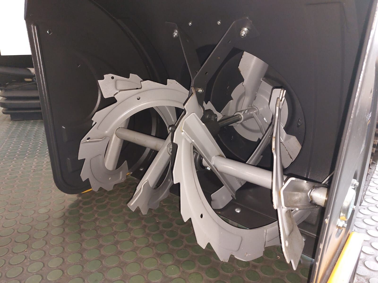 Schneeräumschild des Typs Stiga ST665T Schneefräse, Gebrauchtmaschine in Saalfelden (Bild 2)