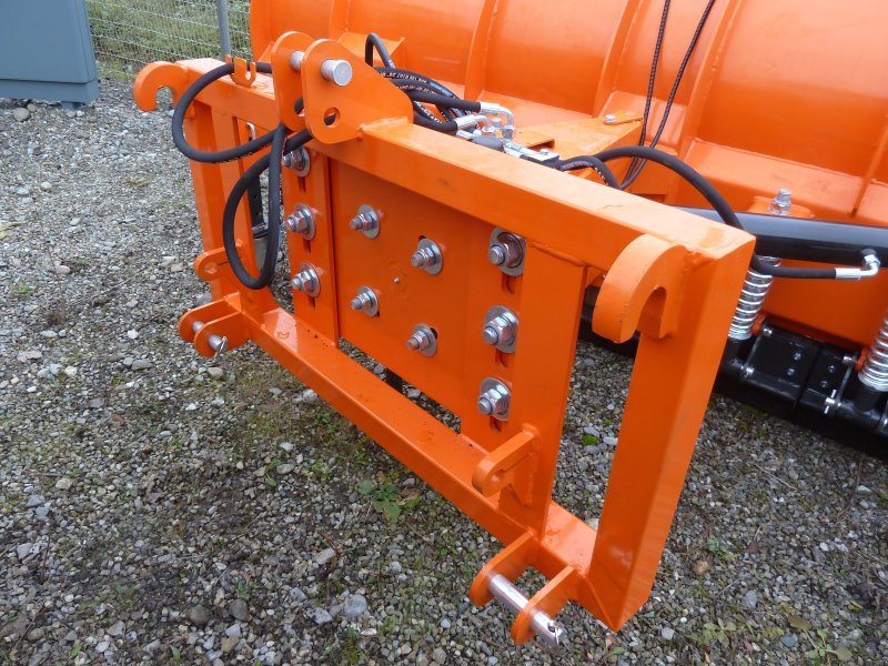 Schneeräumschild des Typs Top Agro SHP-OG26, Neumaschine in Ravensburg (Bild 11)