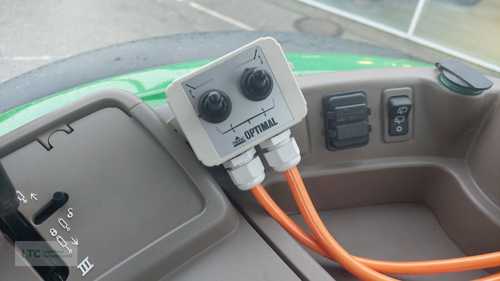 Schneeräumschild des Typs Trejon Optimal UPX 370, Neumaschine in Herzogenburg (Bild 8)