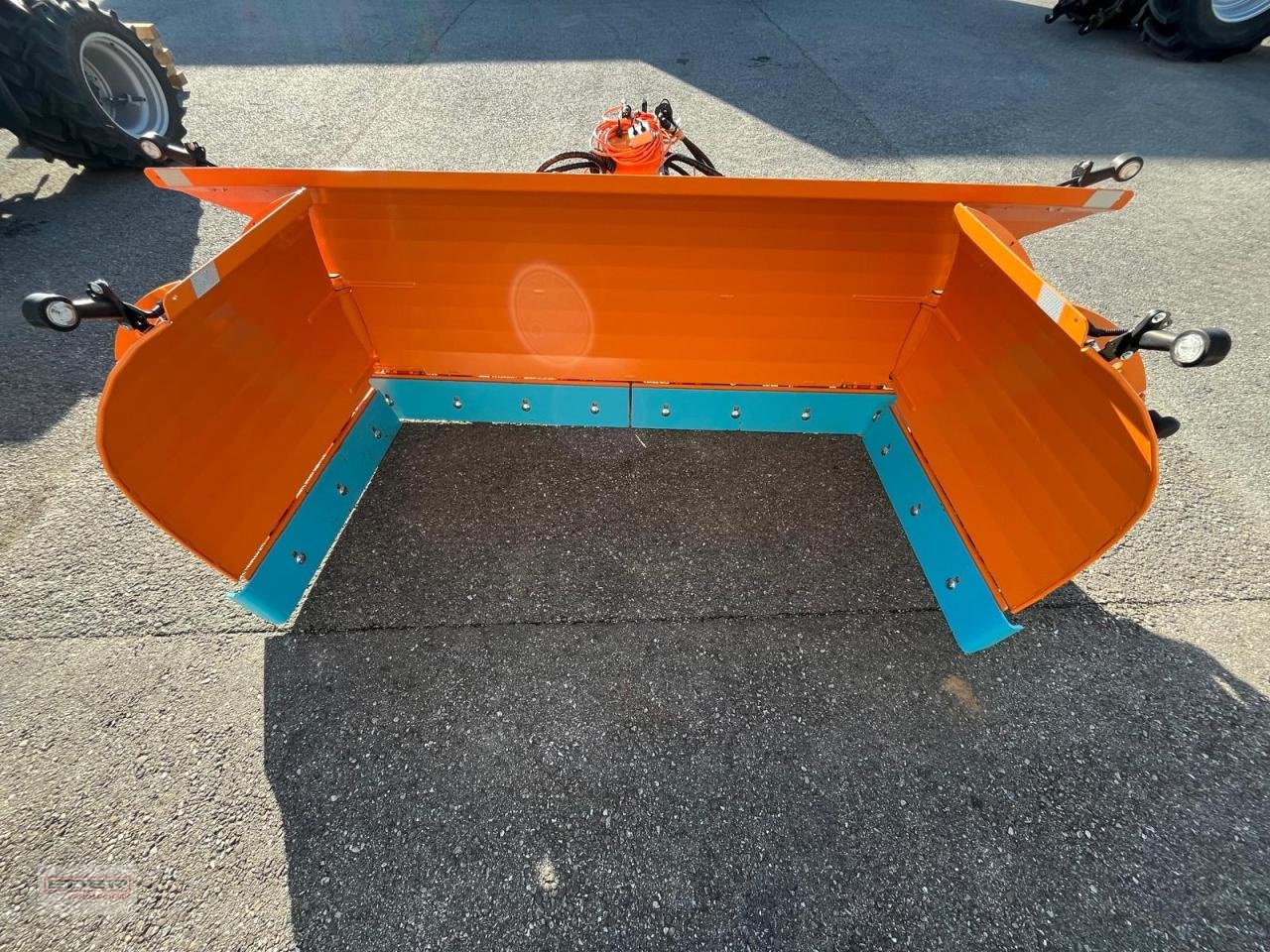 Schneeräumschild des Typs Trejon Optimal UPX 440-245, Neumaschine in Tuntenhausen (Bild 5)