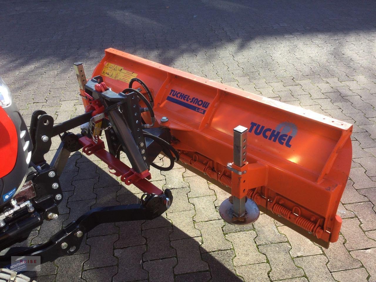 Schneeräumschild des Typs Tuchel LSK 185, Neumaschine in Lippetal / Herzfeld (Bild 2)