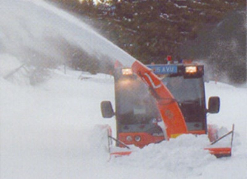 Schneeräumschild des Typs Westa 550 / 5560 Schneefräse Frässchleuder PASQUALI, Neumaschine in Aigen-Schlägl (Bild 4)