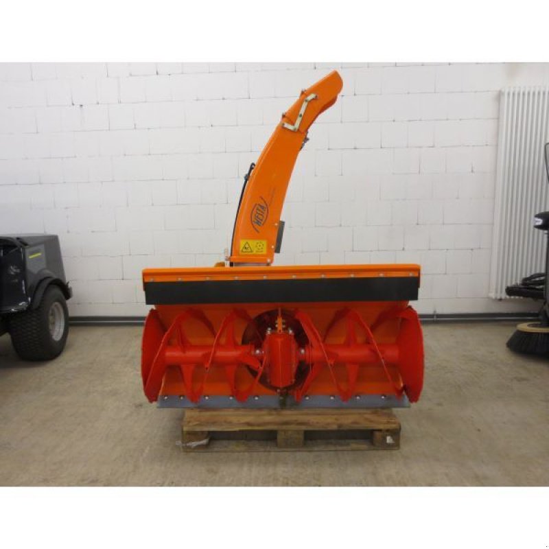 Schneeräumschild des Typs Westa 550 / 5560 Schneefräse Frässchleuder PASQUALI, Neumaschine in Aigen-Schlägl (Bild 2)