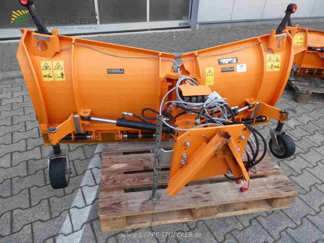 Schneeräumschild des Typs Wiedenmann Snow Master Vario 3354, Gebrauchtmaschine in Lauterberg/Barbis (Bild 2)
