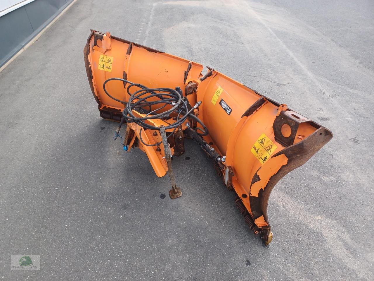 Schneeräumschild des Typs Wiedenmann Vario 3355, Gebrauchtmaschine in Steinwiesen (Bild 3)