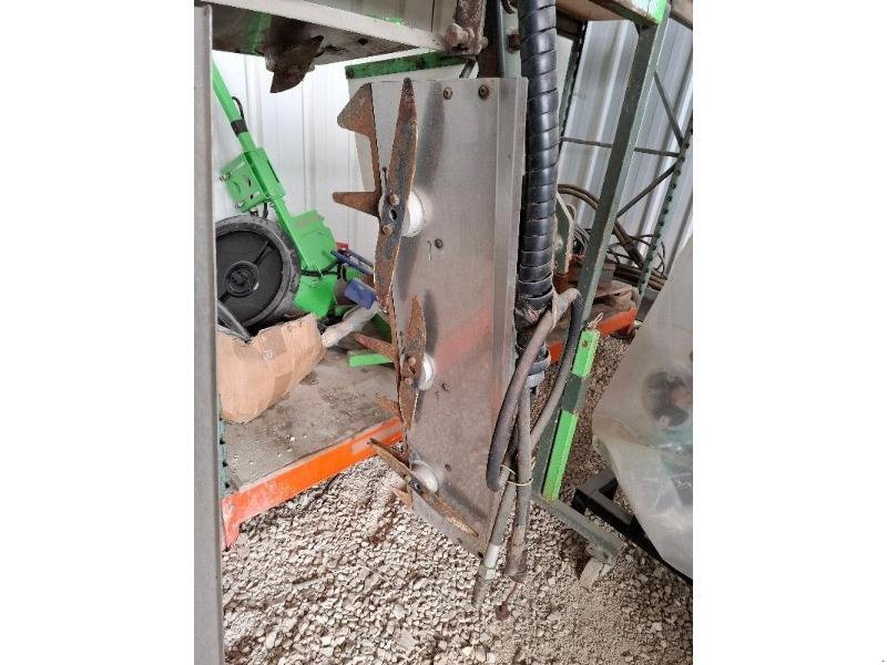 Schneidgerät от тип Tecnoma Sonstiges, Gebrauchtmaschine в ANTIGNY (Снимка 3)