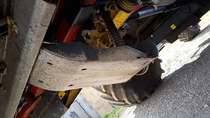 Schneidwerk of the type Capello QUASAR R8, Gebrauchtmaschine in Sainte-Croix-en-Plaine (Picture 8)