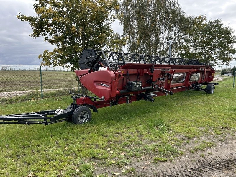 Schneidwerk des Typs Case IH 3050 Vario HD - 10,67m, Gebrauchtmaschine in Rollwitz (Bild 3)