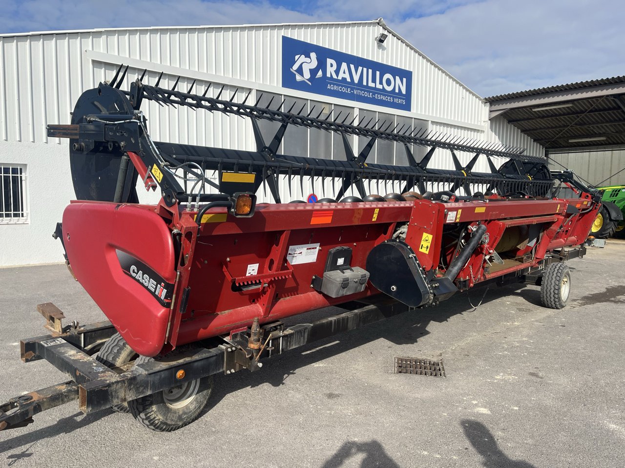 Schneidwerk des Typs Case IH 3152 drapper, Gebrauchtmaschine in VERT TOULON (Bild 3)