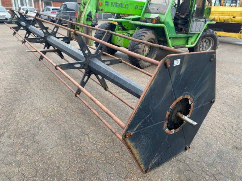 Schneidwerk des Typs Case CF80, Gebrauchtmaschine in Hemmet (Bild 1)