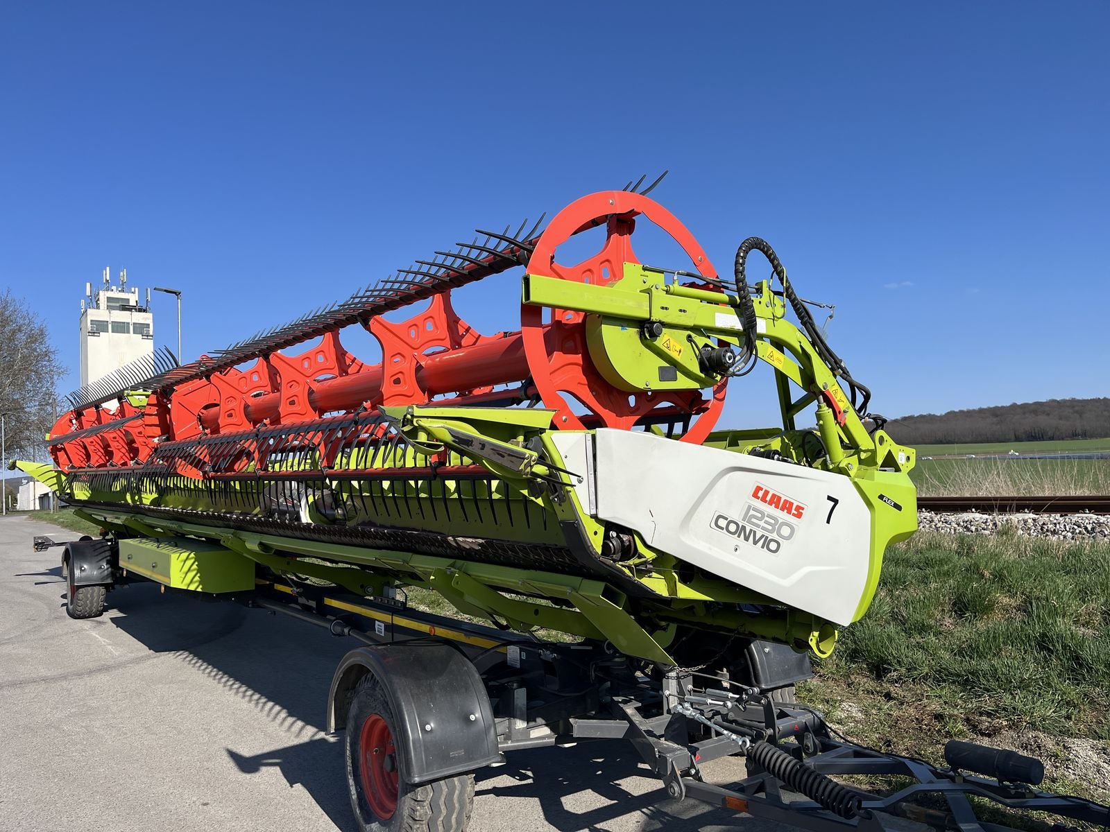 Schneidwerk от тип CLAAS 1230 Convio Flex + Schneidwerkswagen, Gebrauchtmaschine в Harmannsdorf (Снимка 18)