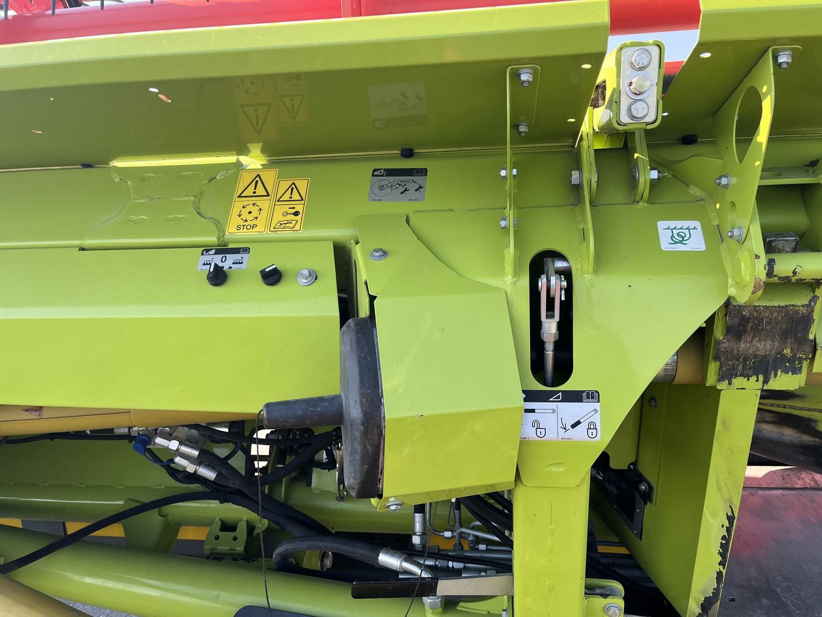 Schneidwerk от тип CLAAS 1230 Convio Flex + Schneidwerkswagen, Gebrauchtmaschine в Harmannsdorf (Снимка 30)