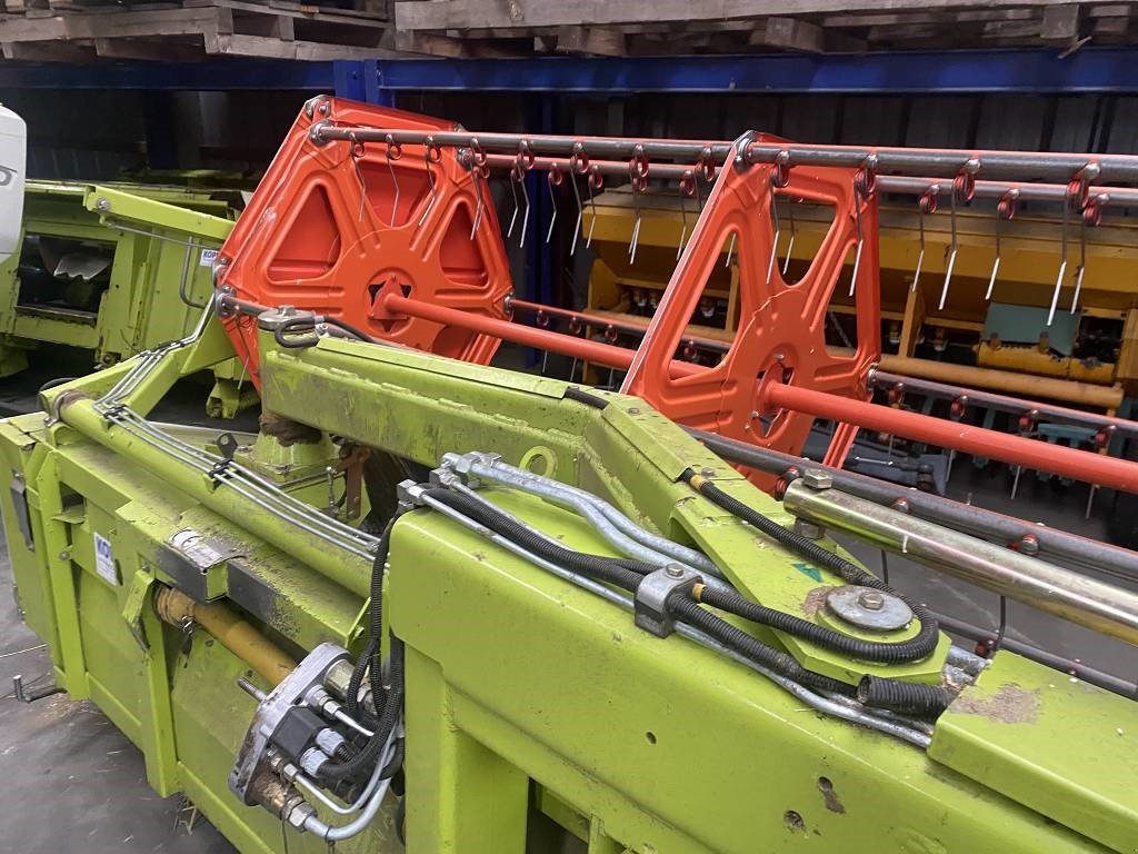 Schneidwerk des Typs CLAAS Claas 5,4 m klappbar an CASE, Claas und andere, Gebrauchtmaschine in Schutterzell (Bild 2)