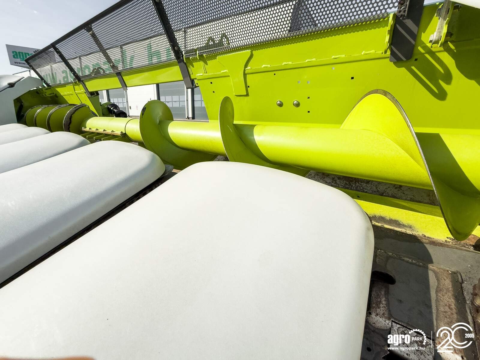 Schneidwerk des Typs CLAAS Conspeed 6-75C 6 row corn header for Claas Lexion and Claas Tucano combines, 75 cm row spacing, chopper, stubble breaker, Gebrauchtmaschine in Csengele (Bild 15)