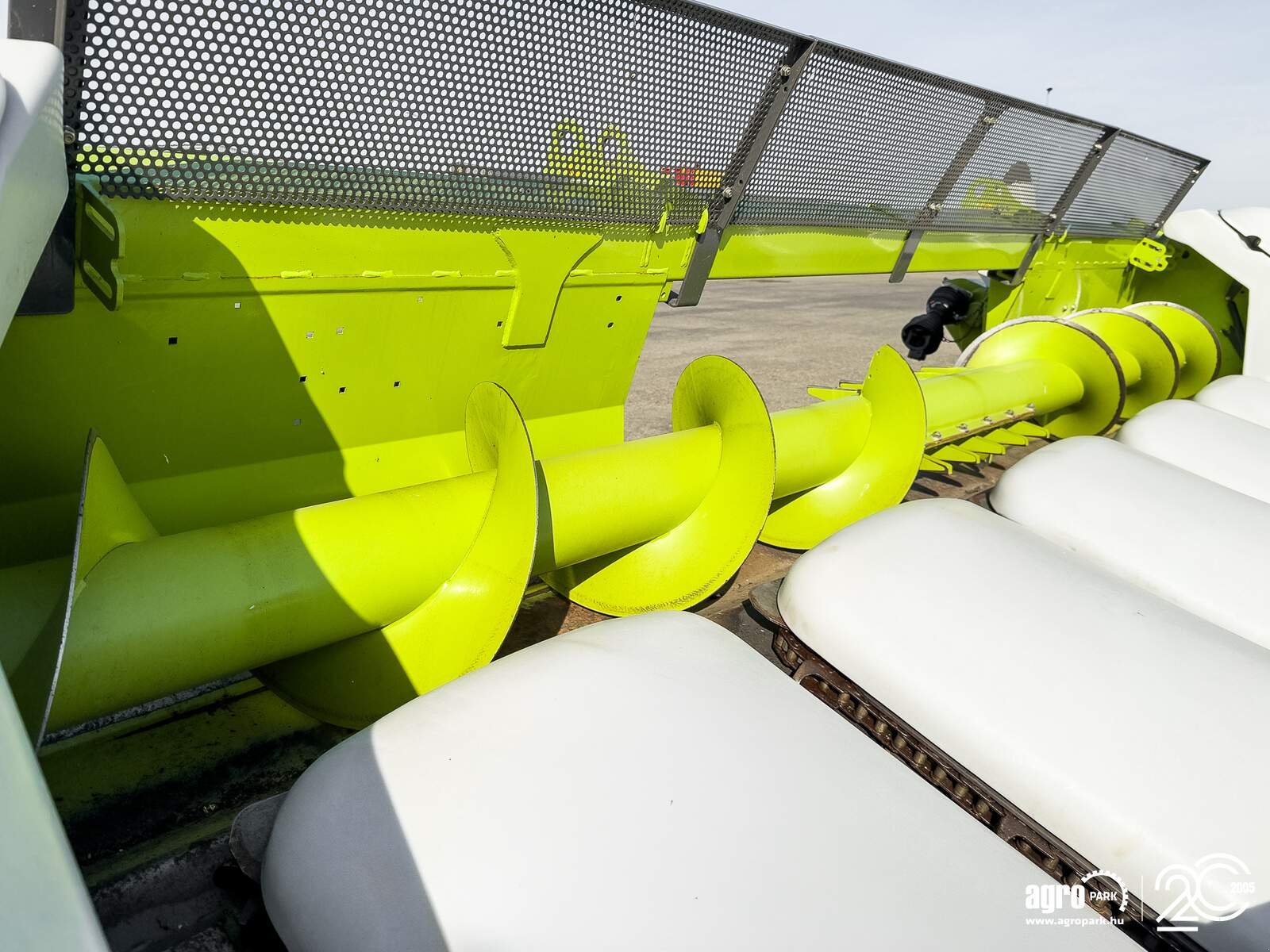 Schneidwerk des Typs CLAAS Conspeed 6-75C 6 row corn header for Claas Lexion and Claas Tucano combines, 75 cm row spacing, chopper, stubble breaker, Gebrauchtmaschine in Csengele (Bild 16)