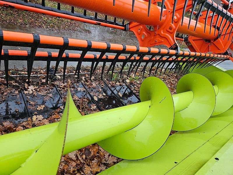 Schneidwerk typu CLAAS Convio 1080 Brandschaden, Gebrauchtmaschine v Honigsee (Obrázek 18)