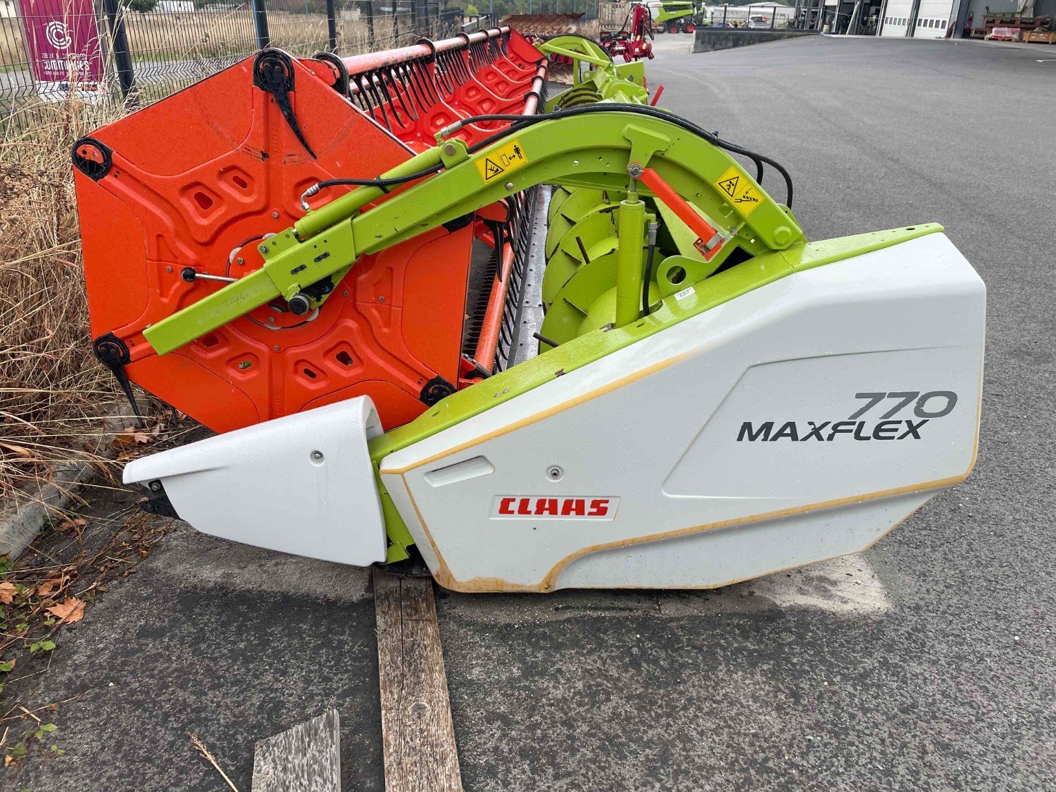 Schneidwerk del tipo CLAAS MAXFLEX 770, Gebrauchtmaschine In L'Isle-en-Dodon (Immagine 7)
