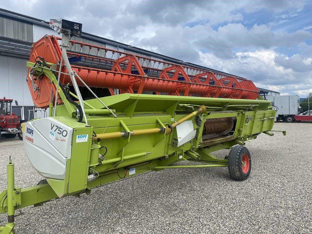 Schneidwerk a típus CLAAS V750 7,5 m Schuhmacherausführung Landwirtmaschine, Gebrauchtmaschine ekkor: Schutterzell (Kép 12)