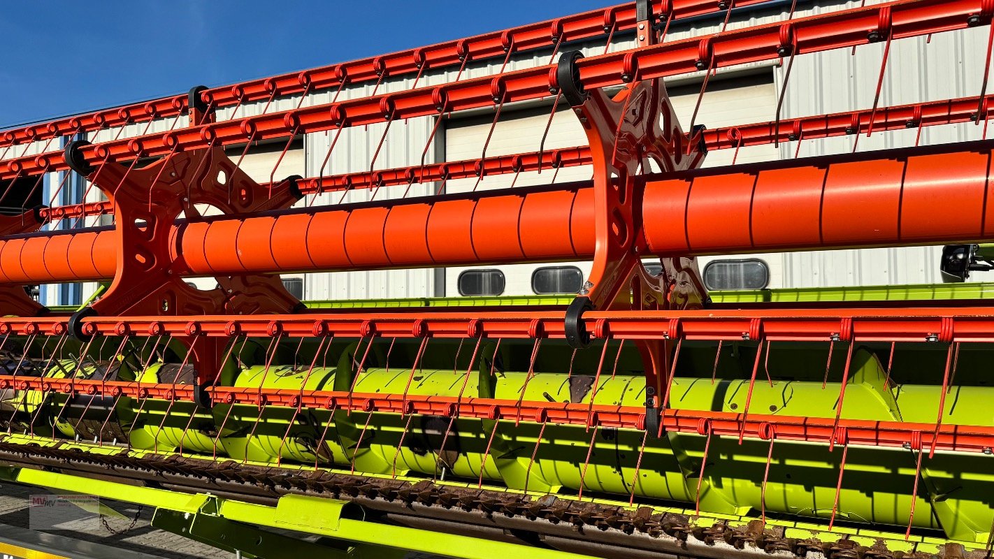 Schneidwerk des Typs CLAAS VARIO 1080 + Schneidwerkswagen, Gebrauchtmaschine in Neubrandenburg (Bild 13)