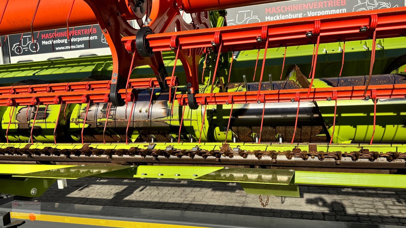Schneidwerk des Typs CLAAS VARIO 1080 + Schneidwerkswagen, Gebrauchtmaschine in Neubrandenburg (Bild 15)