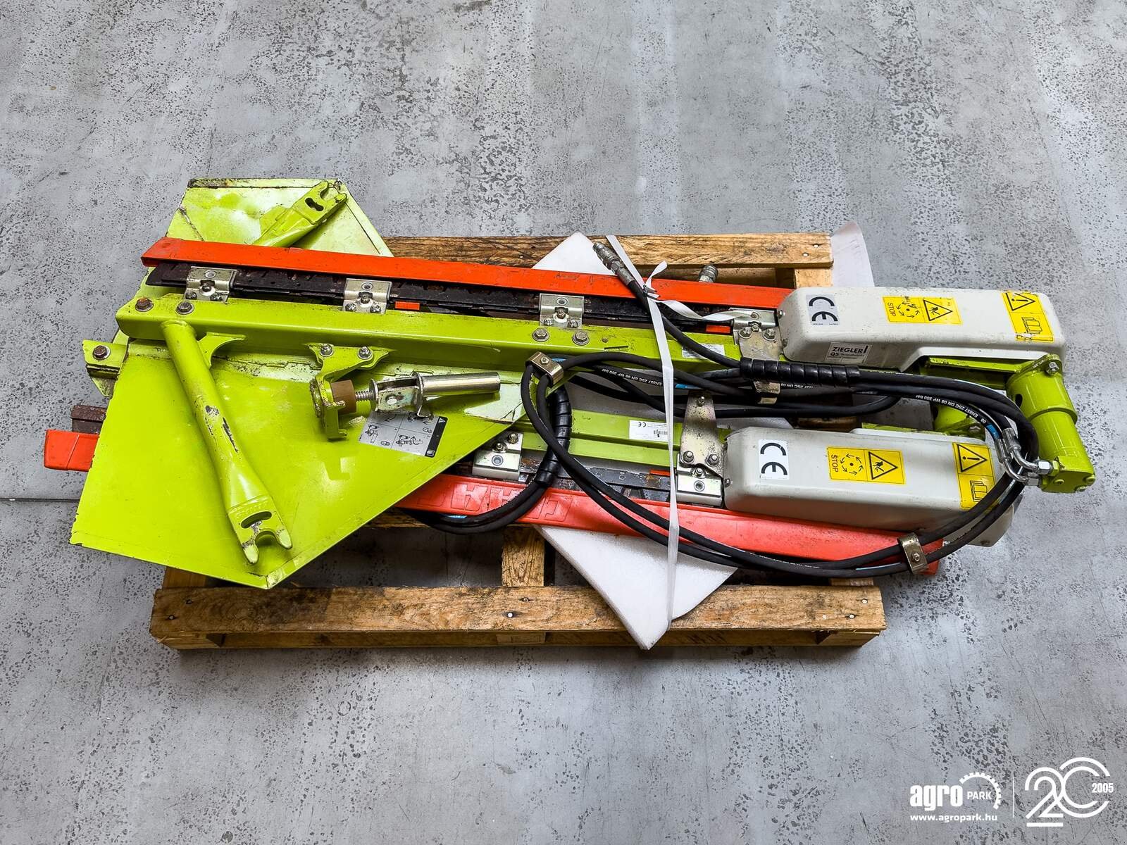 Schneidwerk des Typs CLAAS Vario 1080 (V1080), Gebrauchtmaschine in Csengele (Bild 17)