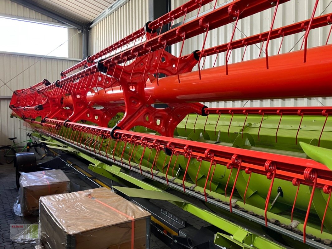 Schneidwerk des Typs CLAAS VARIO 1080, Neumaschine in Weddingstedt (Bild 2)