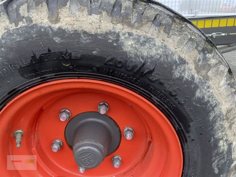 Schneidwerk des Typs CLAAS VARIO V 620, Gebrauchtmaschine in Töging am Inn (Bild 19)