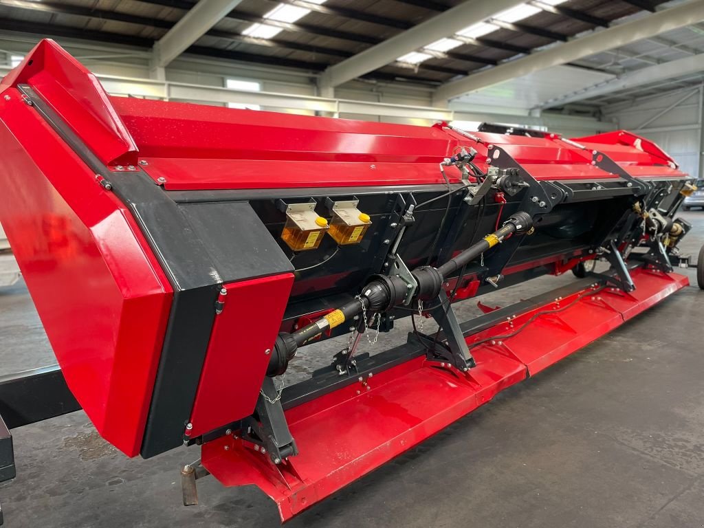 Schneidwerk typu Dominoni FREESUN 8.20, Gebrauchtmaschine v MARNAZ (Obrázek 5)