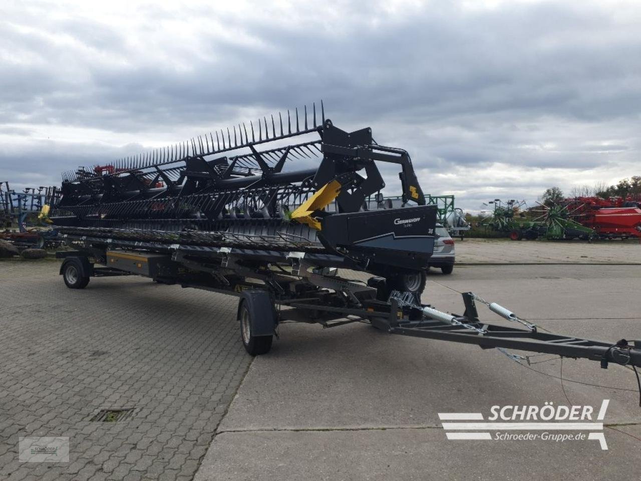 Schneidwerk of the type Geringhoff 10,65M BANDSCHNEIDWERK TRUFLEX 35 +WAGEN, Gebrauchtmaschine in Langenweddingen (Picture 1)