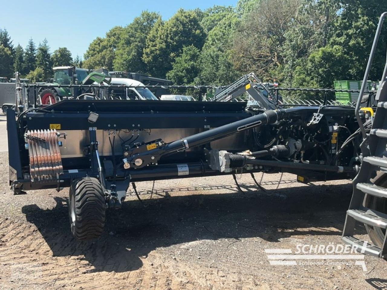 Schneidwerk des Typs Geringhoff 10,65M BANDSCHNEIDWERK TRUFLEX 35 +WAGEN, Gebrauchtmaschine in Friedland (Bild 4)