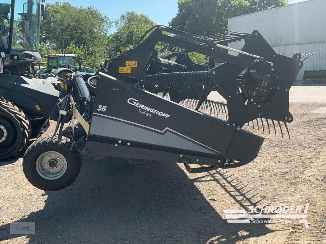 Schneidwerk des Typs Geringhoff 10,65M BANDSCHNEIDWERK TRUFLEX 35 +WAGEN, Gebrauchtmaschine in Friedland (Bild 13)