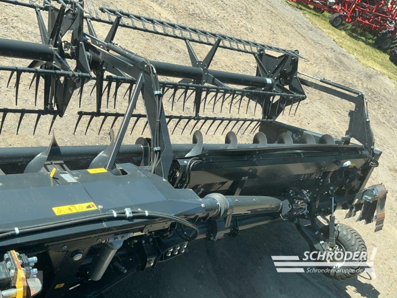 Schneidwerk des Typs Geringhoff 10,65M BANDSCHNEIDWERK TRUFLEX 35 +WAGEN, Gebrauchtmaschine in Friedland (Bild 24)