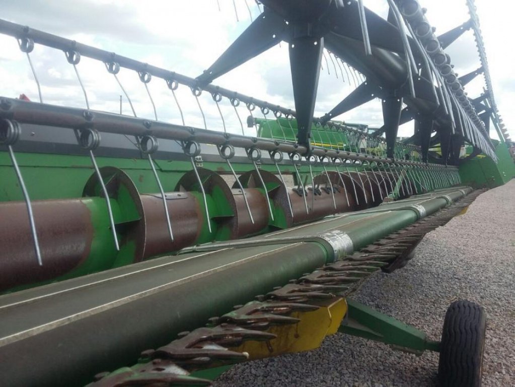 Schneidwerk des Typs John Deere 625, Gebrauchtmaschine in Біла Церква (Bild 3)