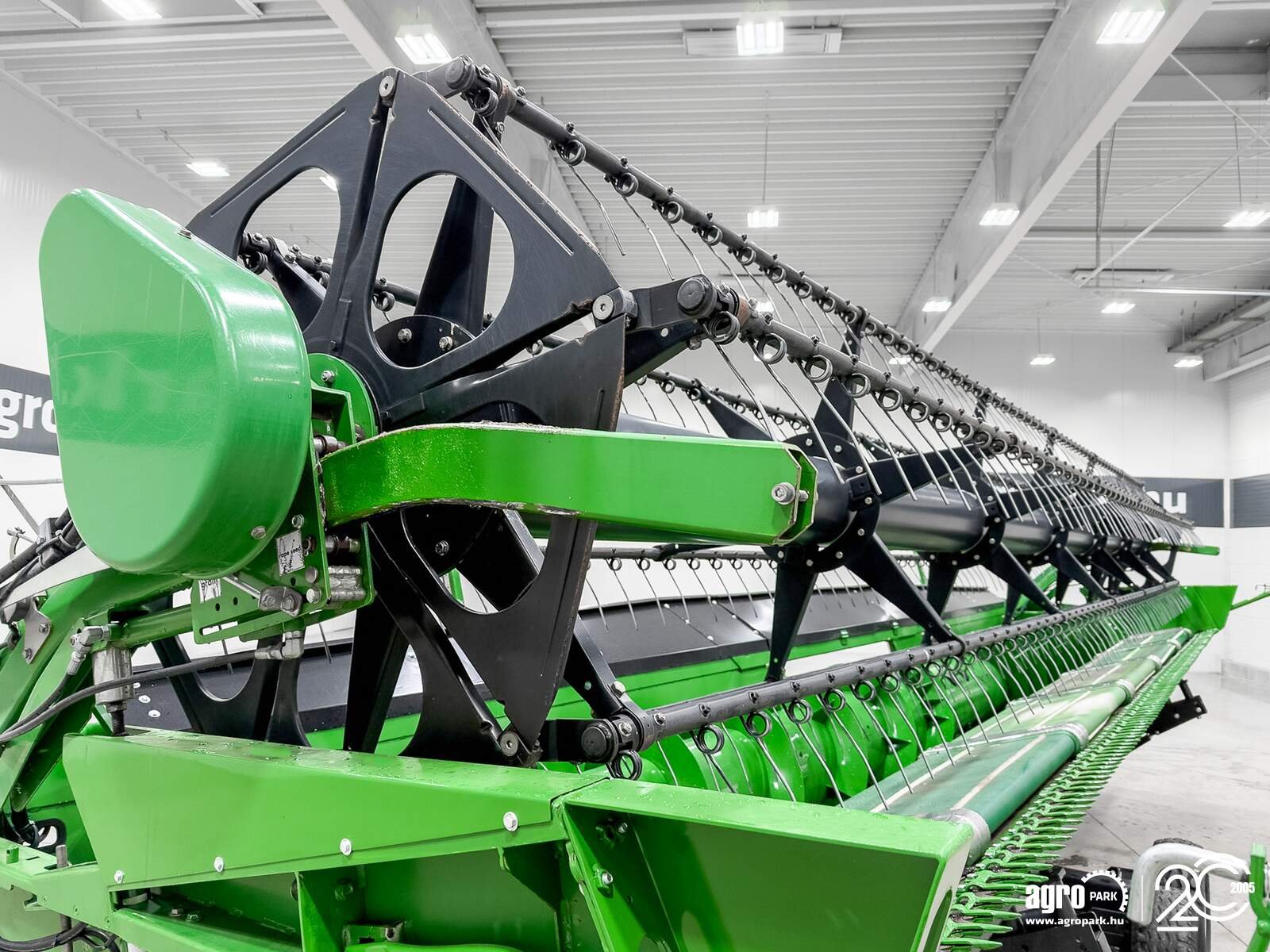 Schneidwerk za tip John Deere 630PF 9.15m draper header with tandem axle trailer and 2 rapeseed side knives, in refurbished condition, Gebrauchtmaschine u Csengele (Slika 10)